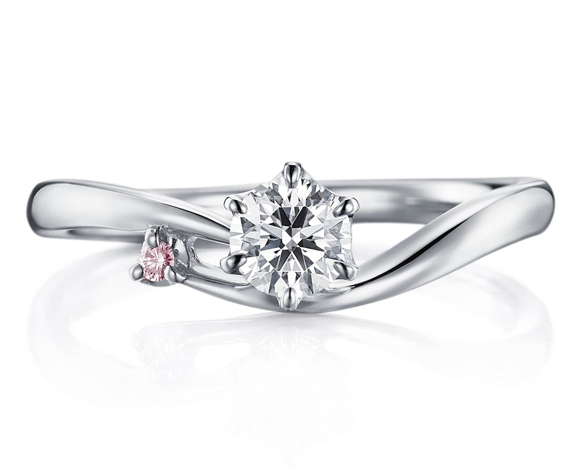 Spica-engagement-ring